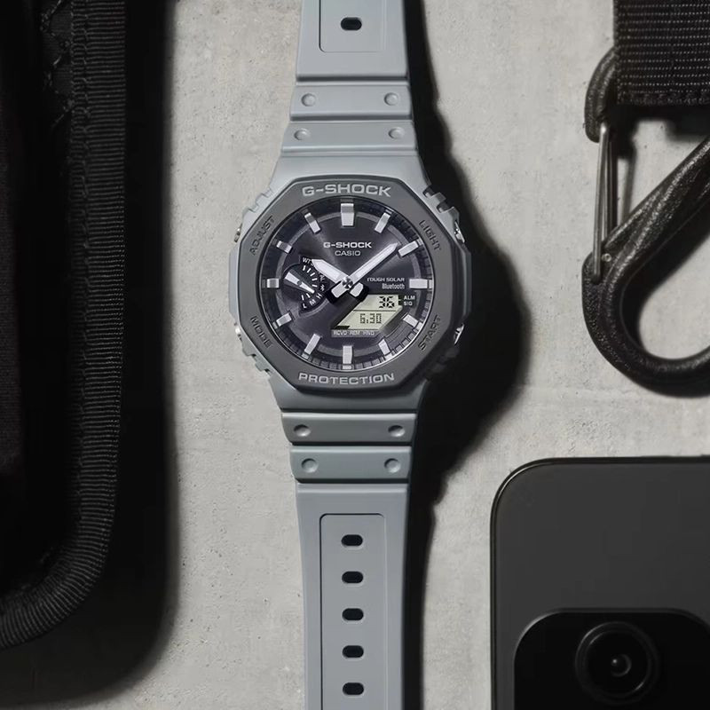 ساعت مچی عقربه‌ای کوارتز مردانه کاسیو مدل G-SHOCK GA-B2100LUU-8ADR — تصویر ۴