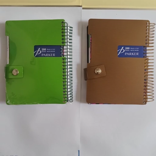 دفترچه یادداشت 200برگ دکمه دار جنس خوب