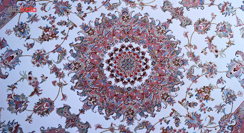 فرش ماشینی رادین اصفهان طرح علیا تبریز رنگ زمینه صدفی — تصویر ۳