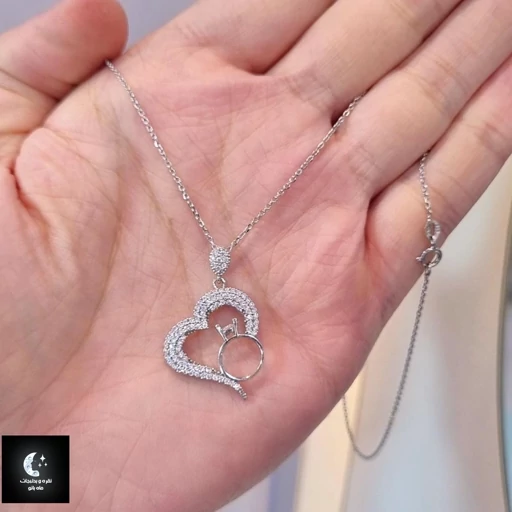 گردنبند نقره زنانه طرح قلب و انگشتر با عیار 925 و آبکاری طلا سفید