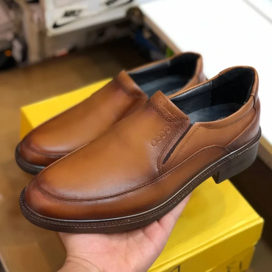 کفش چرم مردانه مجلسی عسلی رویه چرم طبیعی گاوی زیره پیو سبک و مقاوم — تصویر ۵