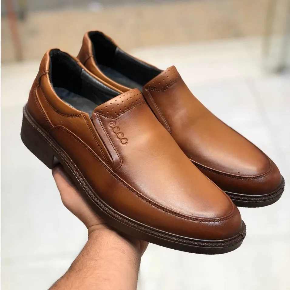 کفش چرم مردانه مجلسی عسلی رویه چرم طبیعی گاوی زیره پیو سبک و مقاوم — تصویر ۲