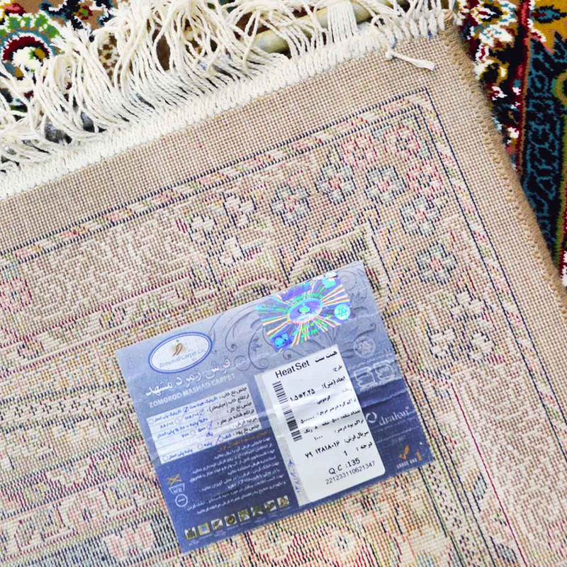 فرش ماشینی زمرد مشهد کد 18116 زمینه گردوئی — تصویر ۲