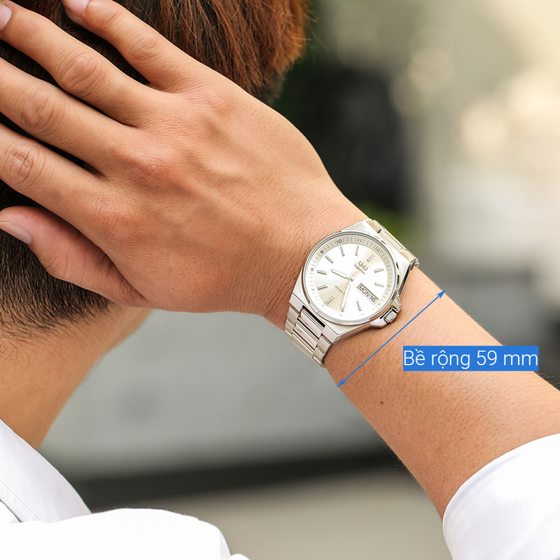 ساعت مچی عقربه‌ای مردانه کیو اند کیو مدل S396J201Y — تصویر ۵