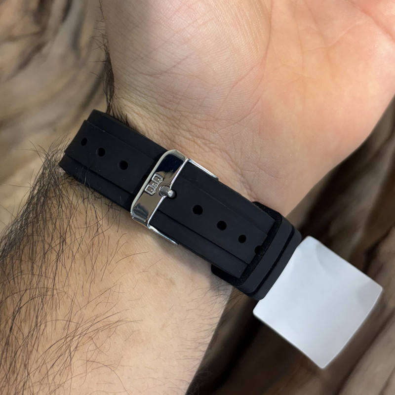 ساعت مچی عقربه‌ای کوارتز کیو اند کیو مدل C72A-011PY — تصویر ۴
