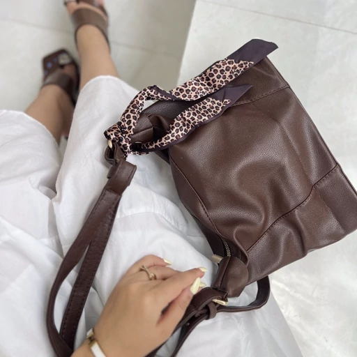 کیف زنانه آدورا