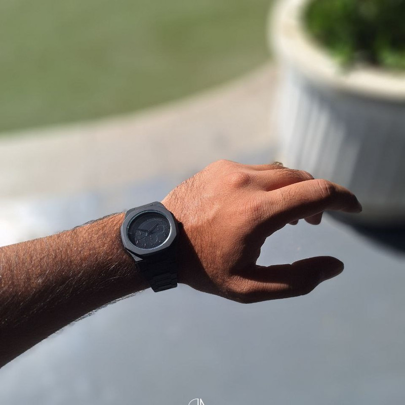 ساعت مچی عقربه‌ای کوارتز مردانه مدل Octo یا Octagon — تصویر ۳