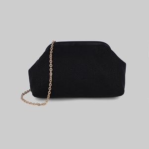 کیف زنانه رودوشی دوشی با بند زنجیری مادامرا مدل 8902714040629