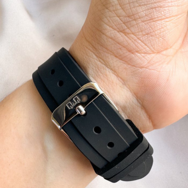 ساعت مچی عقربه‌ای کوارتز مردانه کیو اند کیو مدل c72a-010p — تصویر ۳