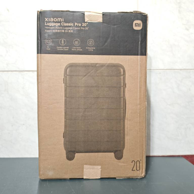 چمدان شیائومی مدل Classic Pro 20 سایز کوچک ارتفاع 56 سانتی‌متر — تصویر ۲