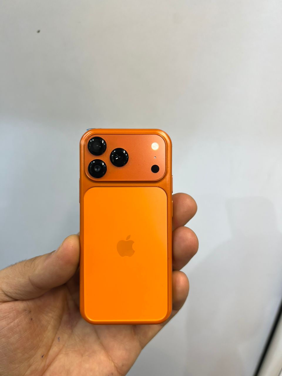 گوشی سویس 17Pro Max Mini | حافظه 16 رم 2 گیگابایت — تصویر ۲