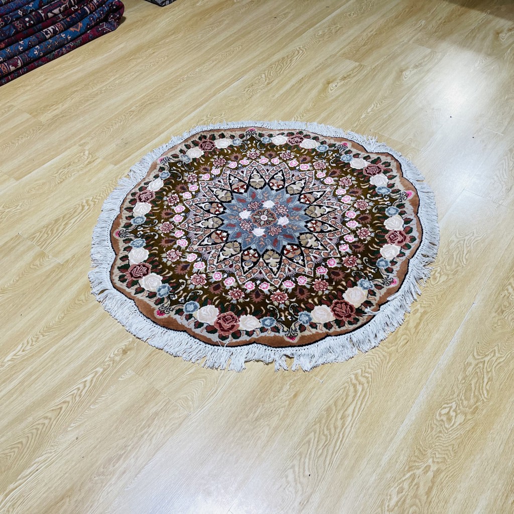 فرش گرد قطر ۱ تبریز — تصویر ۲