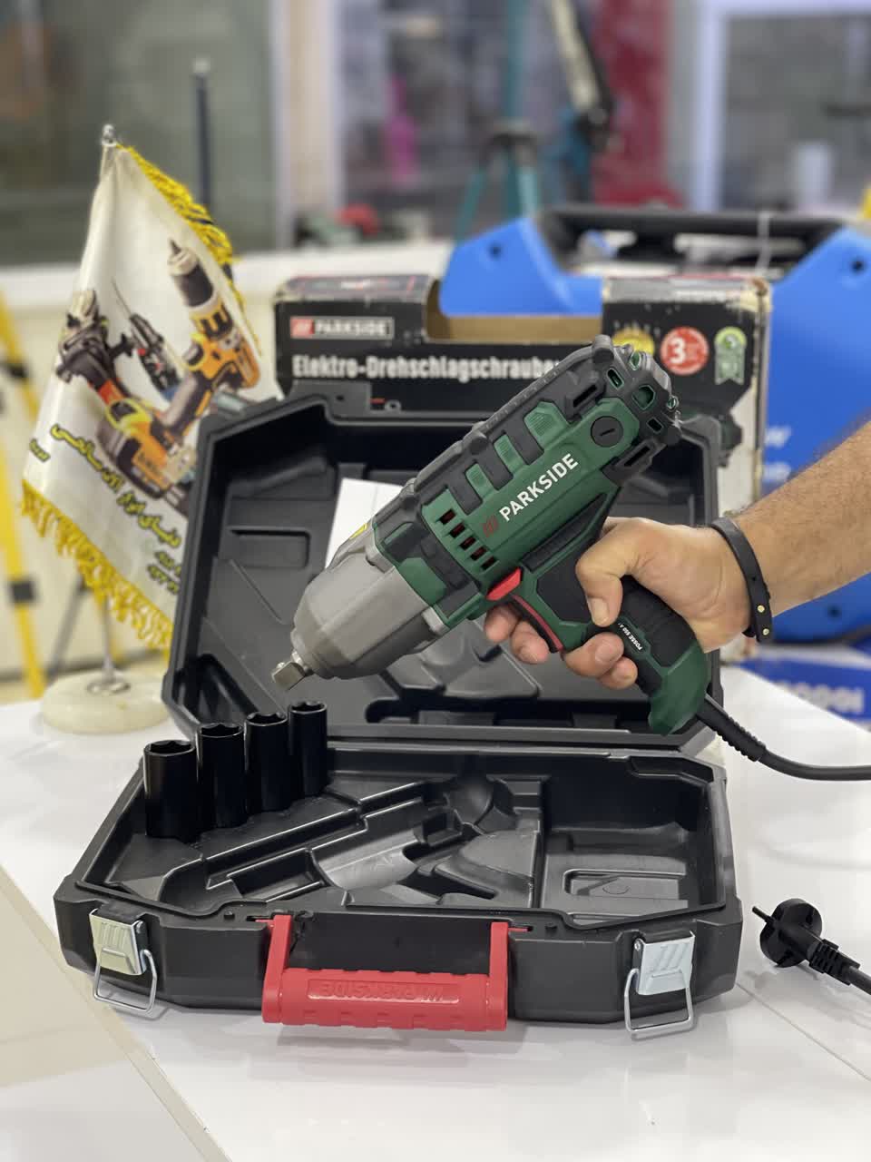 بکس برقی یا آچار ضربه ای پارکساید مدل25 PARKSIDE 550 A1 — تصویر ۲
