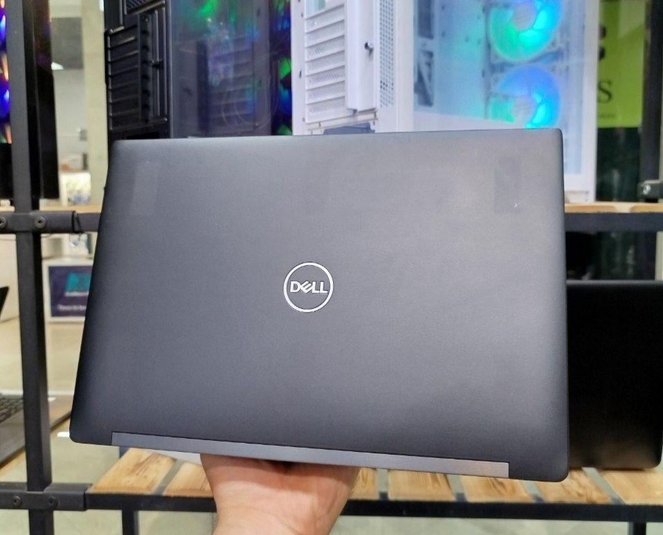 لپ تاپ استوک DELL LATITUDE 7390 CORE i7-8650U/8GB/256SSD M.2/INTEL UHD UP 4GB — تصویر ۴
