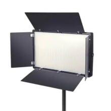 نور عکاسی و فیلمبرداریPRO LED 600 با باتری و آداپتور