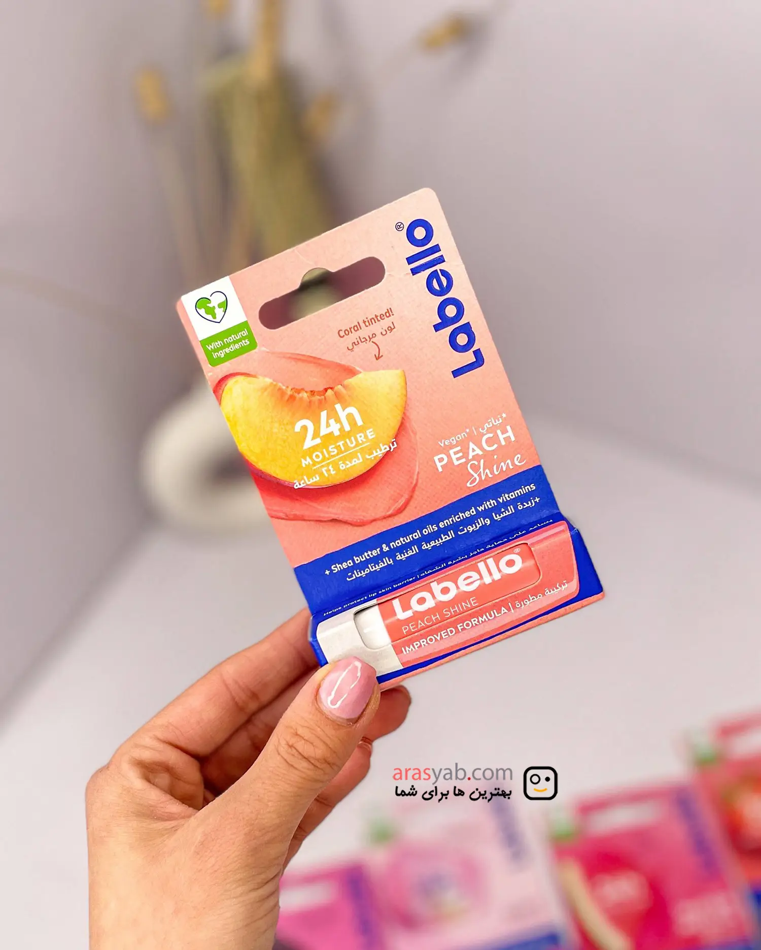 بالم لب شاین دار لابلو Labello رایحه هلو Peach — تصویر ۳