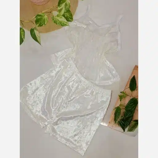 تاپ شلوارک مخمل زنانه سفید — تصویر ۳