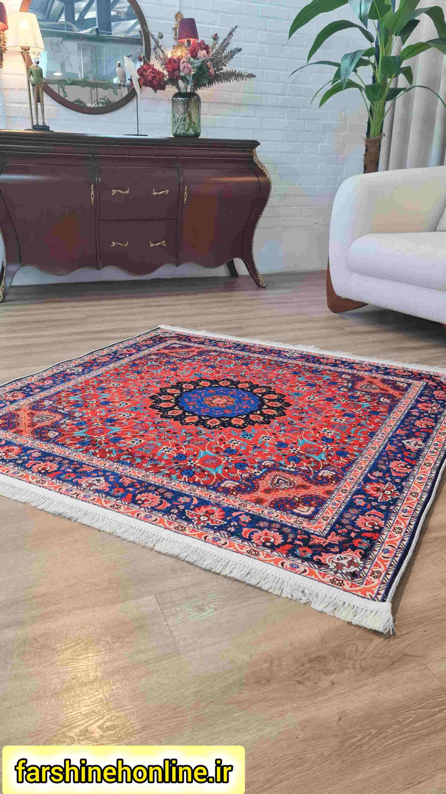 فرشینه سنتی نقشه اصفهان رنگ لاکی — تصویر ۸