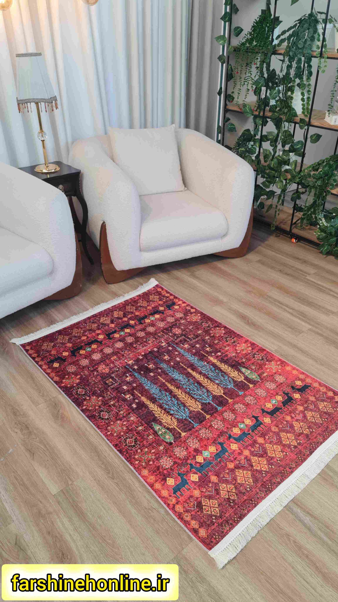 فرشینه مدرن طرح گبه نقش درختی و گوزن رنگ قرمز لاکی — تصویر ۳