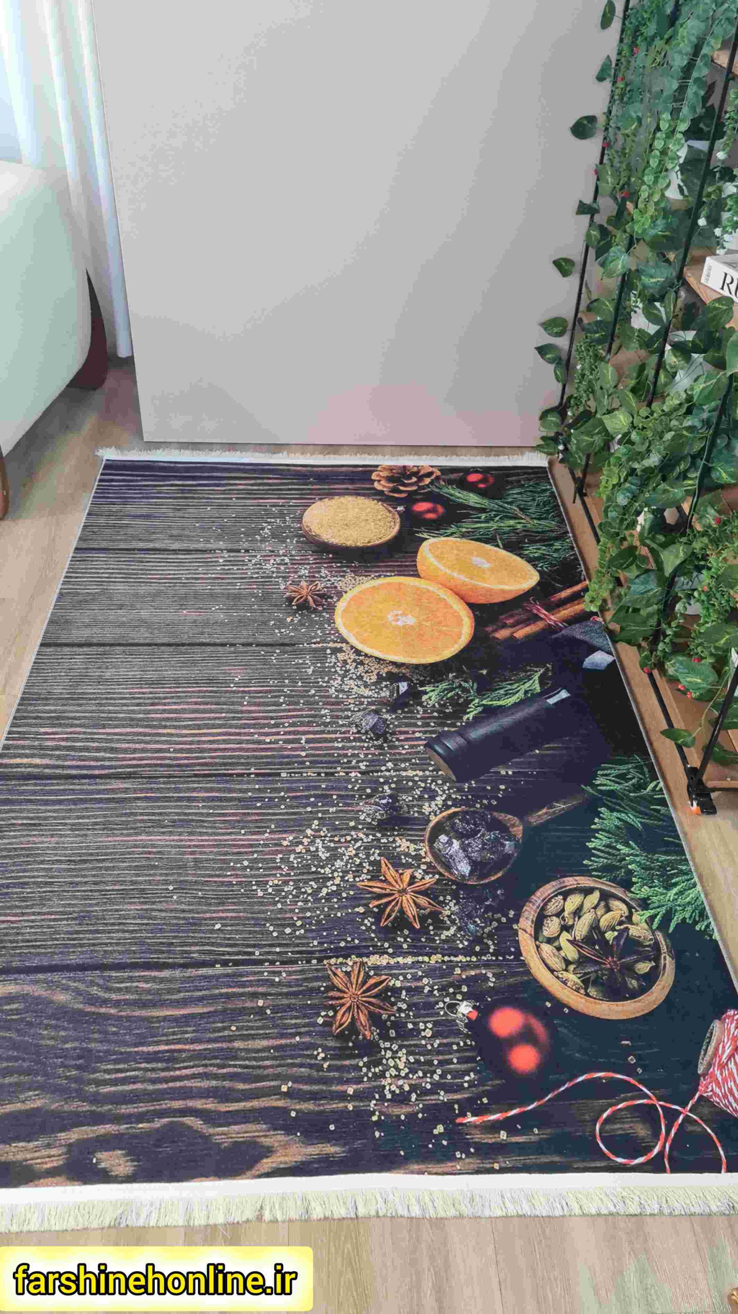 فرشینه آشپزخانه با طرح چوب تیره، پرتقال و ادویههای کریسمس | دکوراسیون زمستانی و شب یلدا — تصویر ۲
