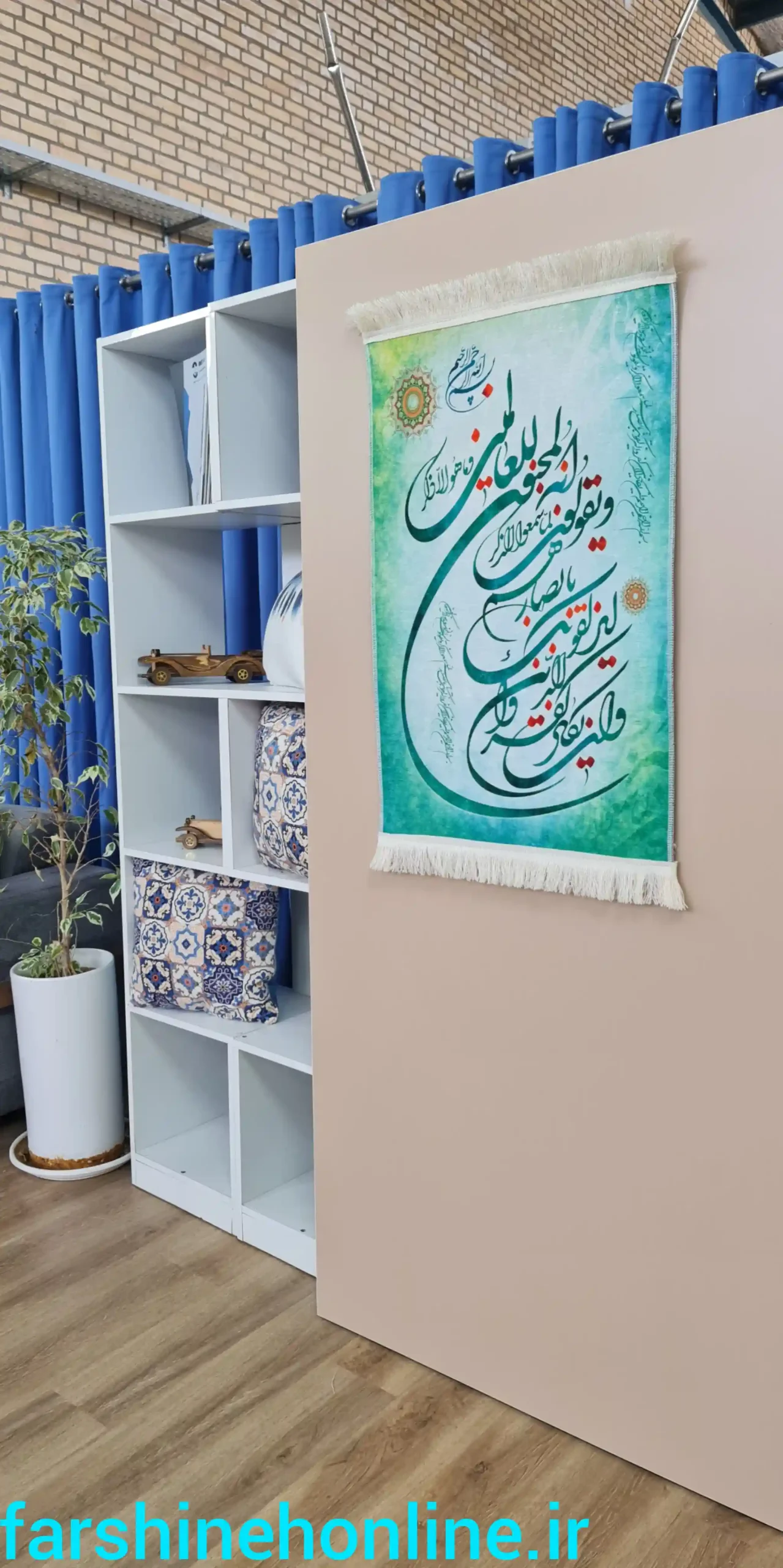تابلو فرش وان یکاد کد T101 — تصویر ۵
