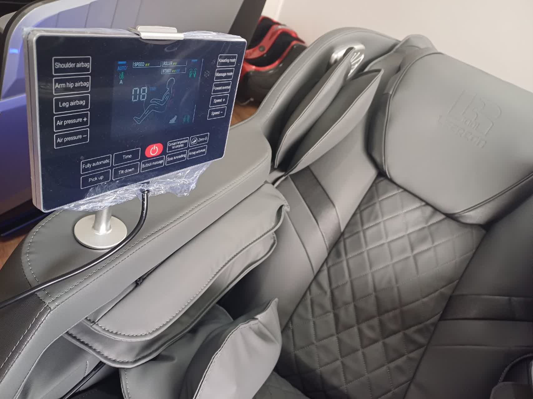 صندلی ماساژ لیرکن مدل Leercon LEK-988L17 — تصویر ۶
