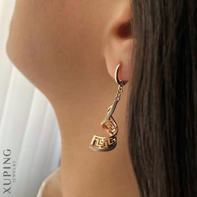 گوشواره پیچی ورساچه ژوپینگ — تصویر ۴