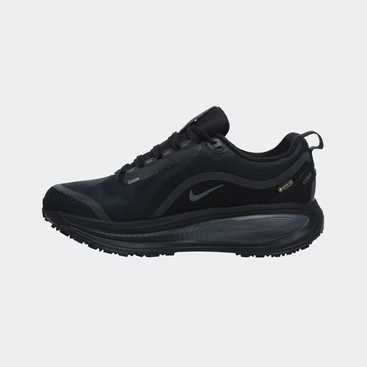 کفش رانینگ مردانه نایکی مدل Vomero 18 GORE-TEX — تصویر ۴