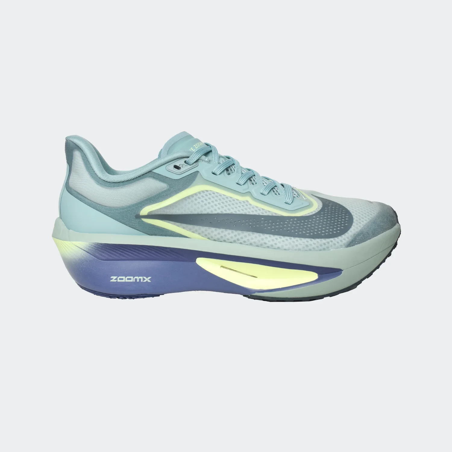 کفش رانینگ مردانه نایکی مدل Zoom Fly 6 — تصویر ۳