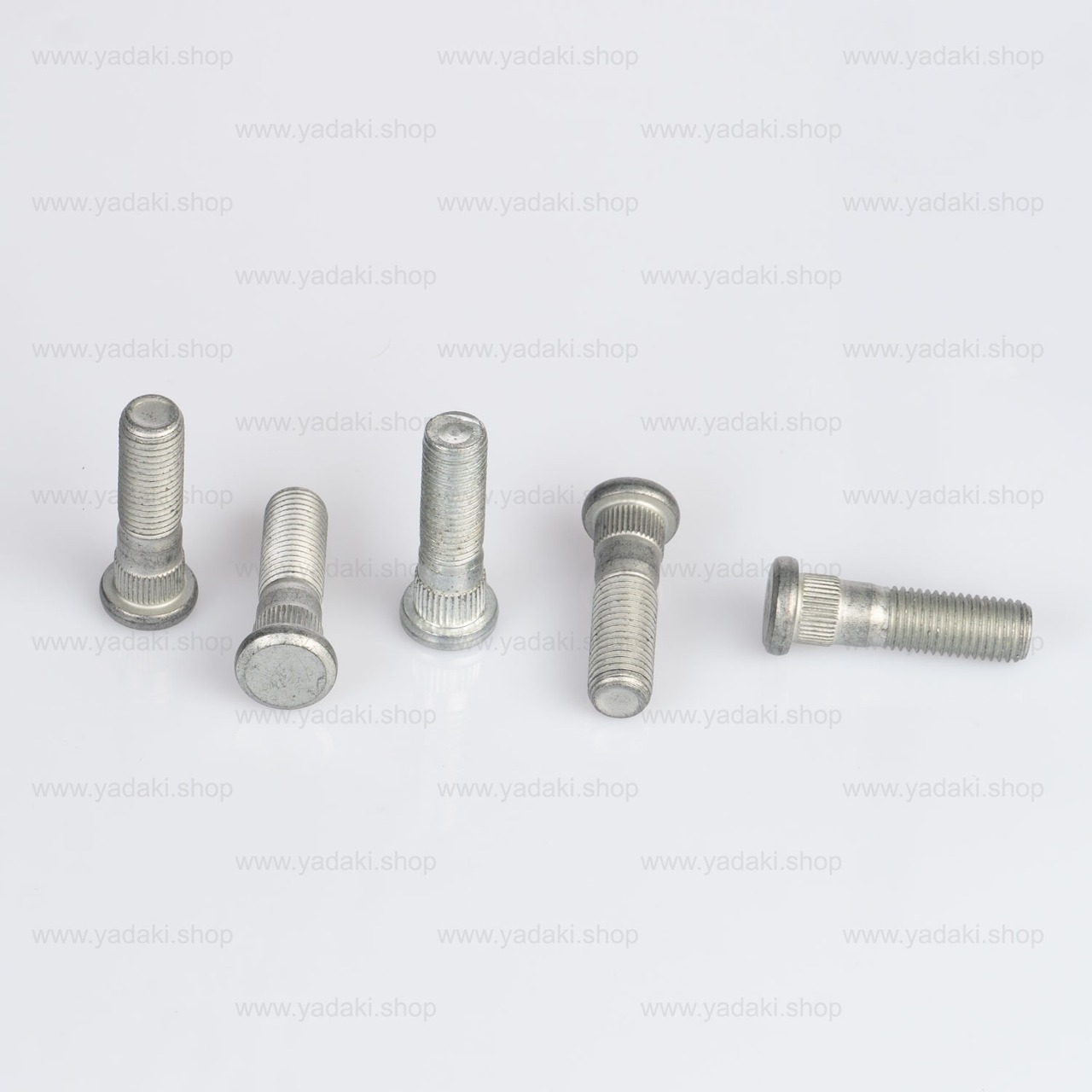 پیچ چرخ مزدا 3 طرح اصلی