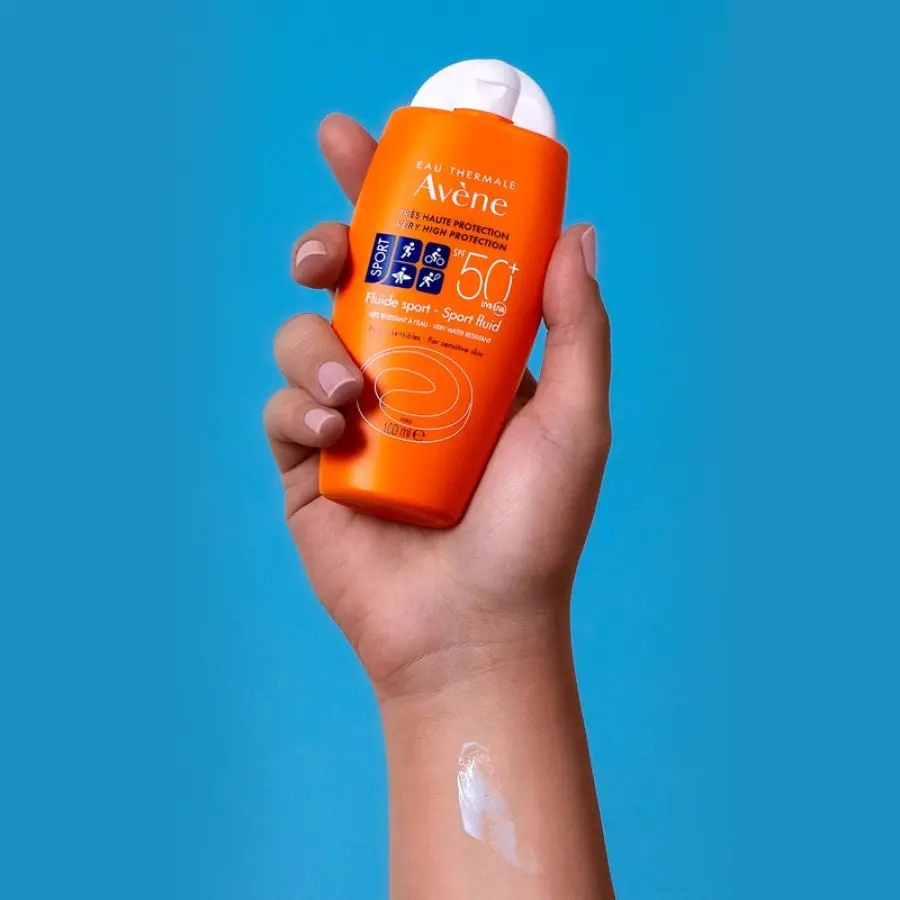 کرم ضد آفتاب مدل فلوئید اسپورت spf 50 حجم 100 میل — تصویر ۴
