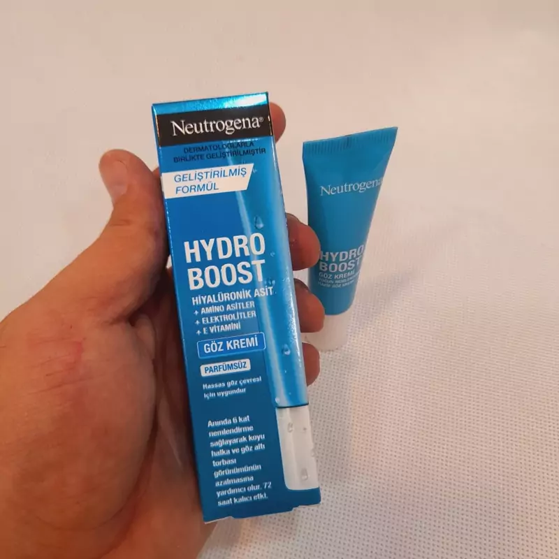 کرم دور چشم هیدروبوست برند نوتروژن Hydro Boost (اورجینال) — تصویر ۶
