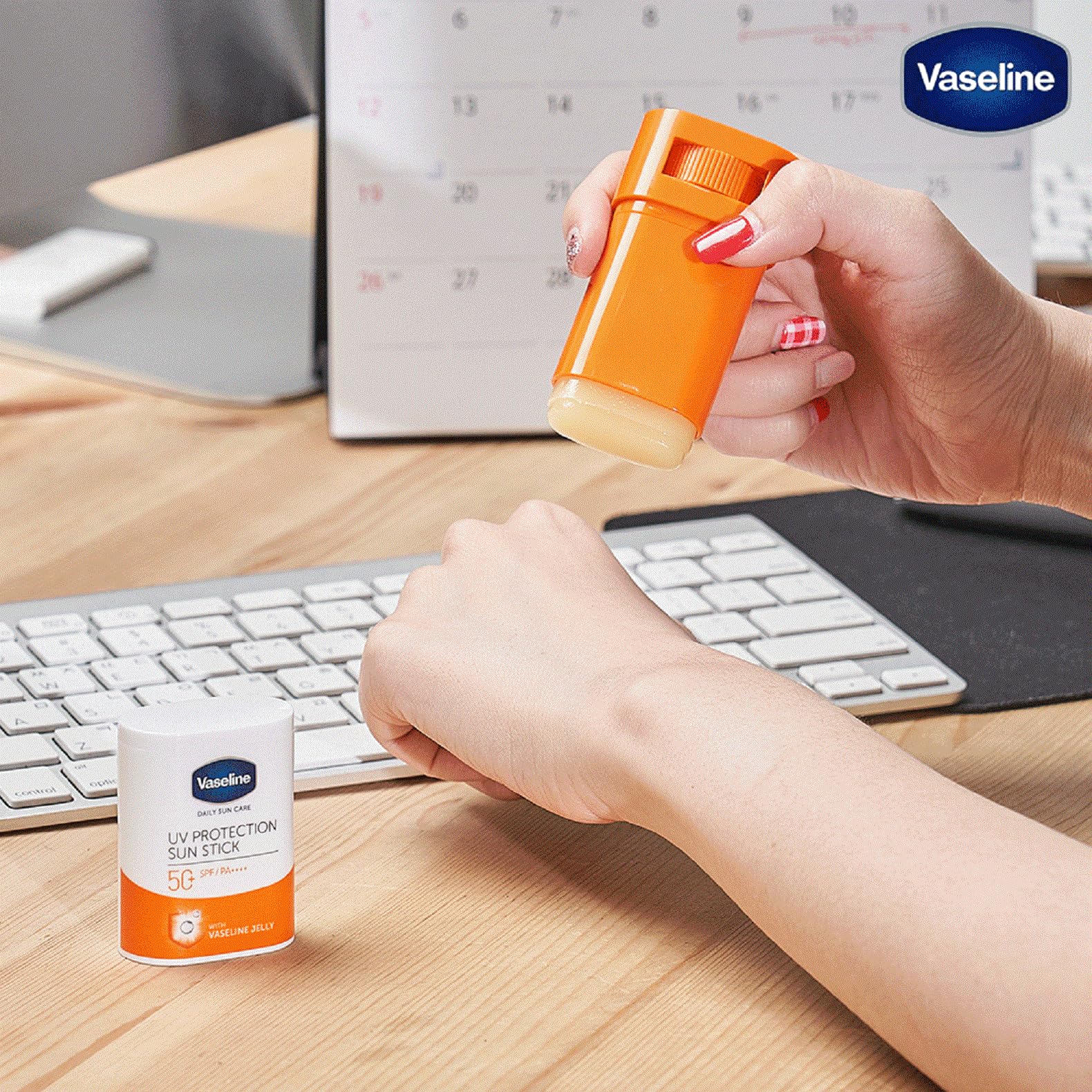 ضد آفتاب استیکی وازلین Vaseline وزن 15 گرم SPF 50(اورجینال) — تصویر ۵