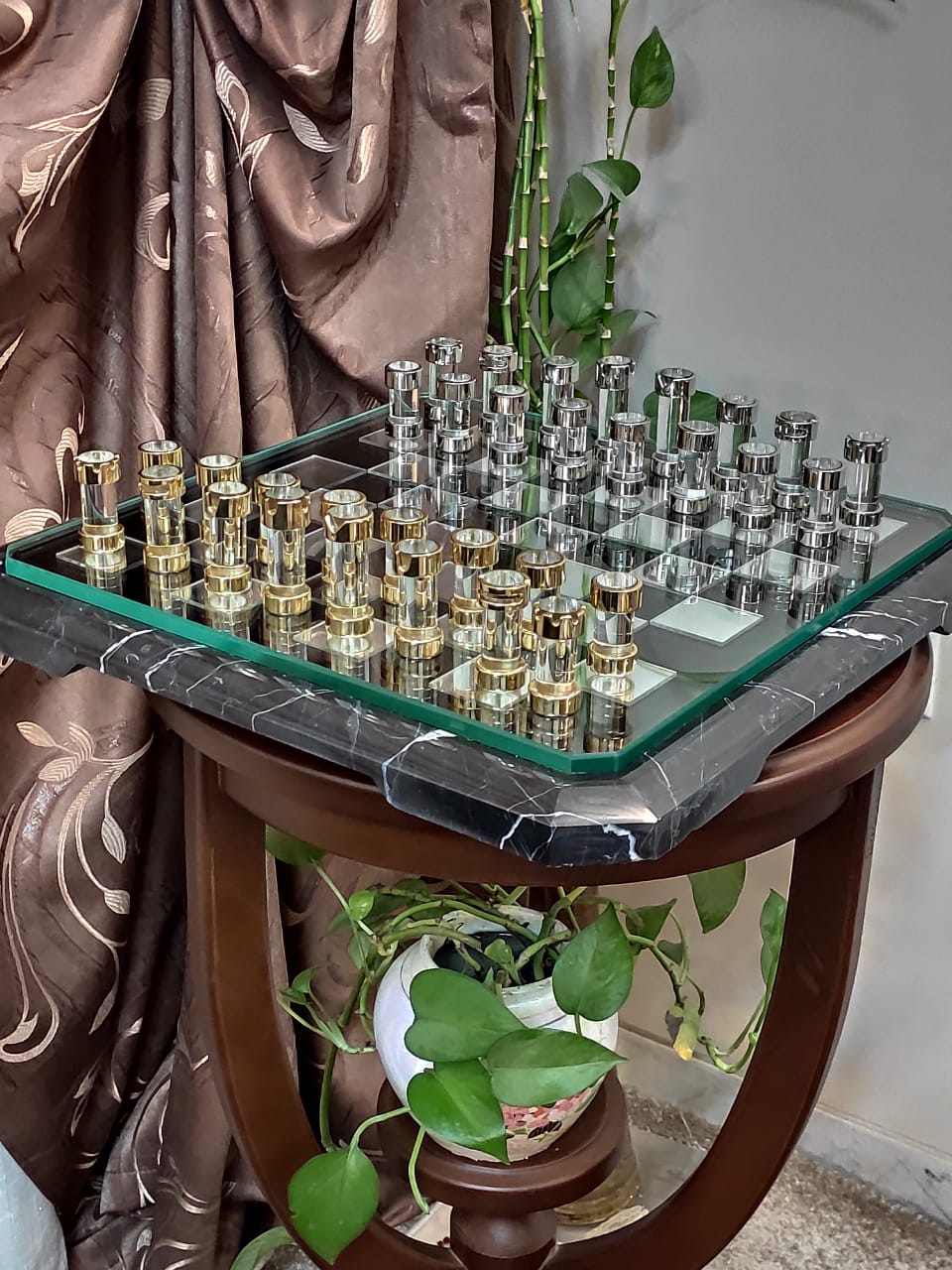 میز شطرج لاکچری — تصویر ۳