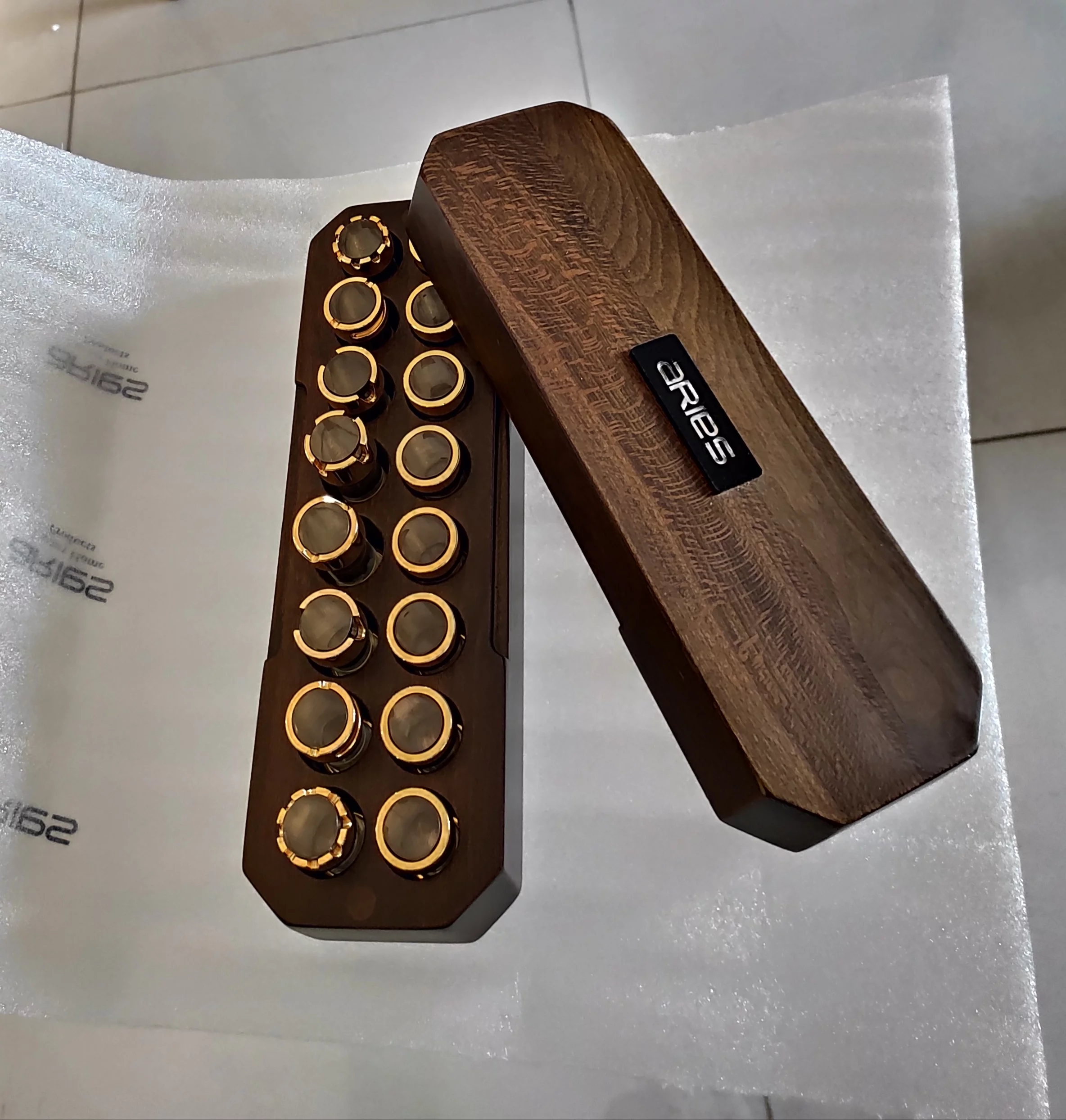 میز شطرج لاکچری — تصویر ۷