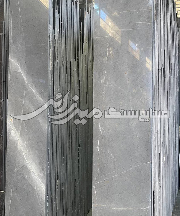 مرمریت لاشتر مشکی متمایل به خاکستری
