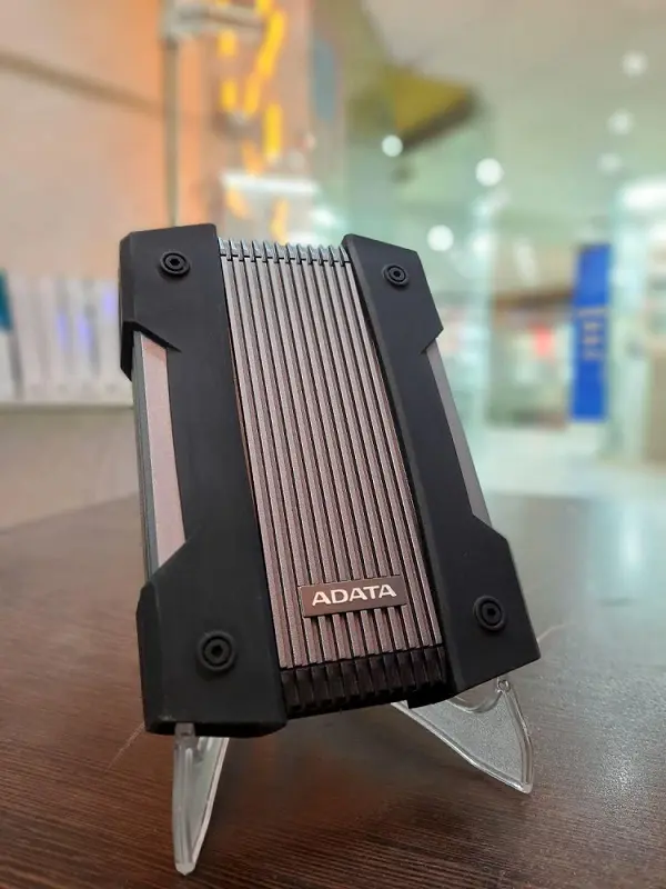 هارد اکسترنال ای دیتا مدل ADATA HD830 4TB استوک — تصویر ۳