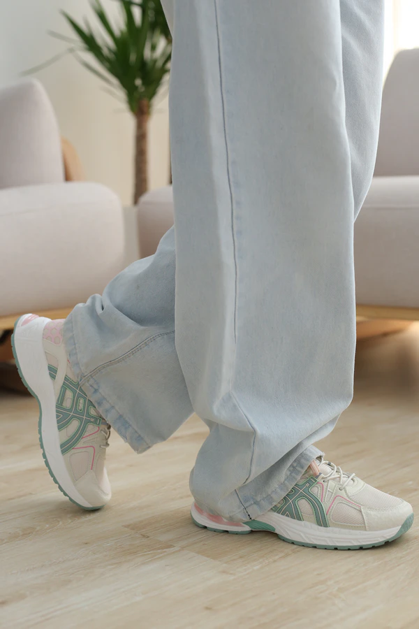 کتونی اسپرت زنانه اسیکس Asics وارداتی | کد L3205