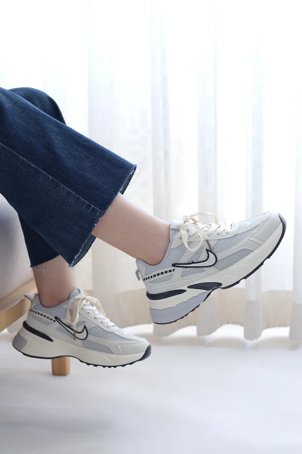 کتونی اسپرت زنانه نایکی وی تو کی Nike V2K وارداتی | کد SP8165
