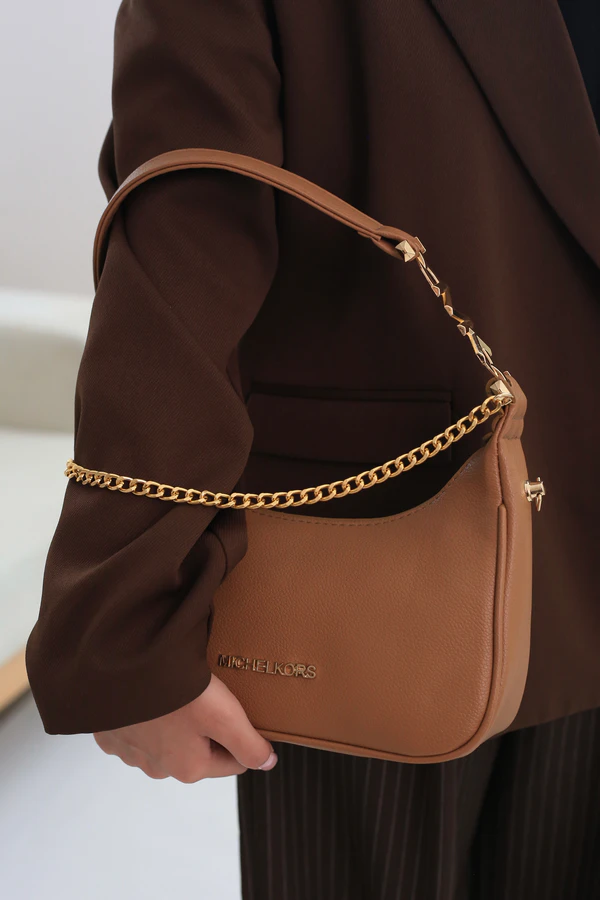 کیف دوشی زنانه چرم صنعتی مدل دسته MK 330 — تصویر ۴