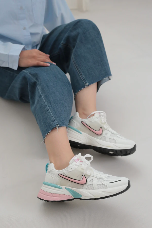 کتونی اسپرت زنانه نایکی وی تو کی Nike V2K وارداتی | کد M13456