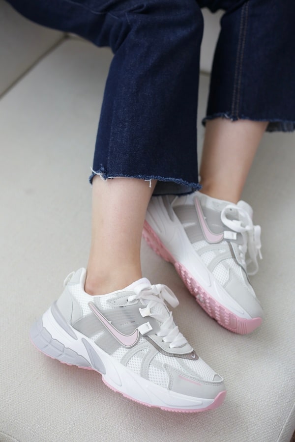 کتونی اسپرت زنانه نایکی وی تو کی Nike V2K وارداتی | کد SP8105A — تصویر ۵