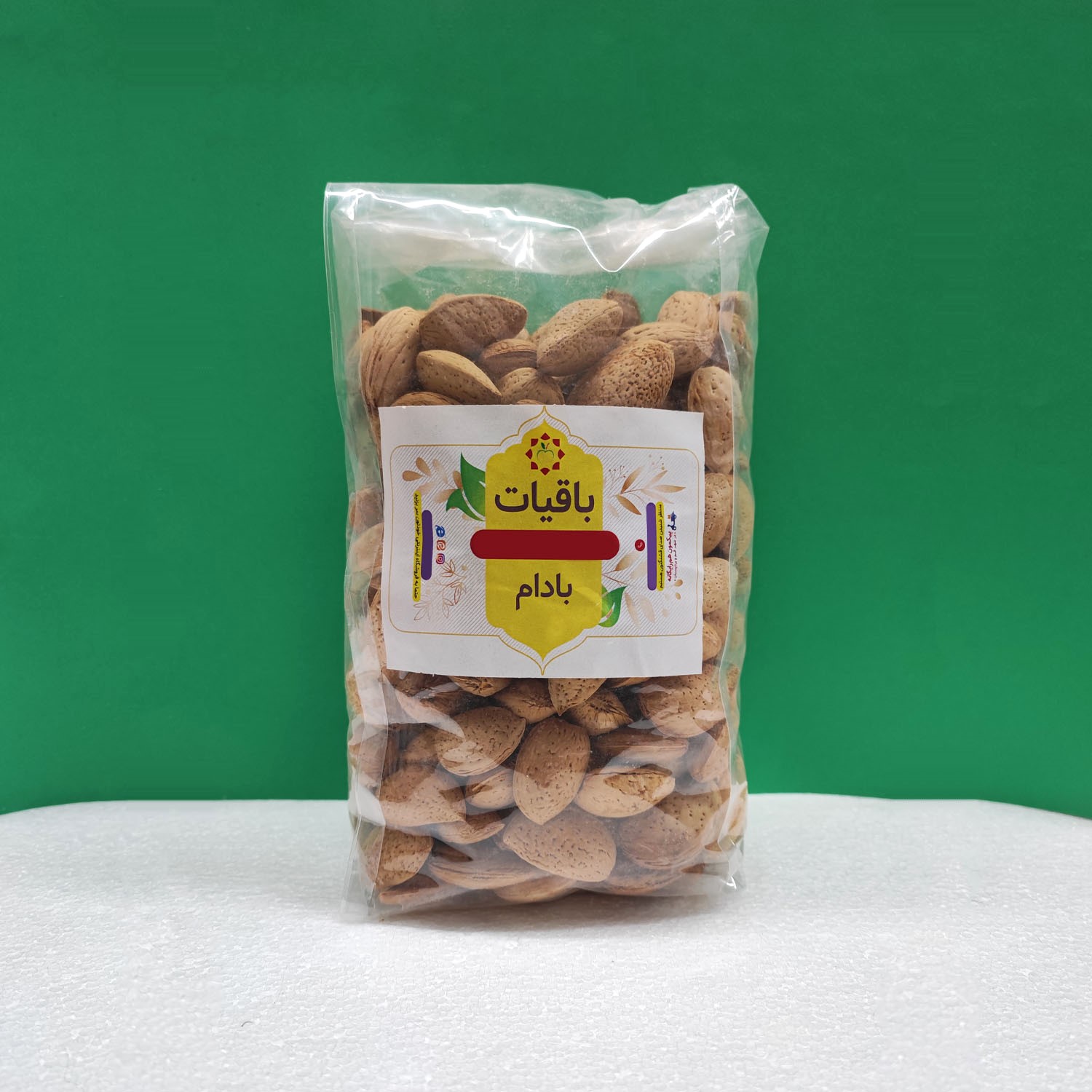 بادام پوست سنگی