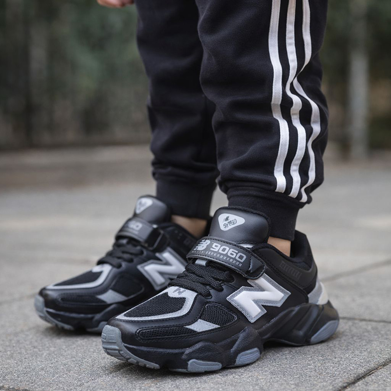 کتانی اسپرت بچگانه رانینگ مدل نیوبالانس(New balance)|سایز31-36|مشکی|دخترانه-پسرانه|چسبی