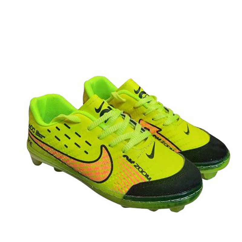 کتونی ورزشی فوتبال استوک دار مردانه و پسرانه مدل نایک(NIKE)|چمن| سایز35-39|دور دوخت|بند دار|فسفری