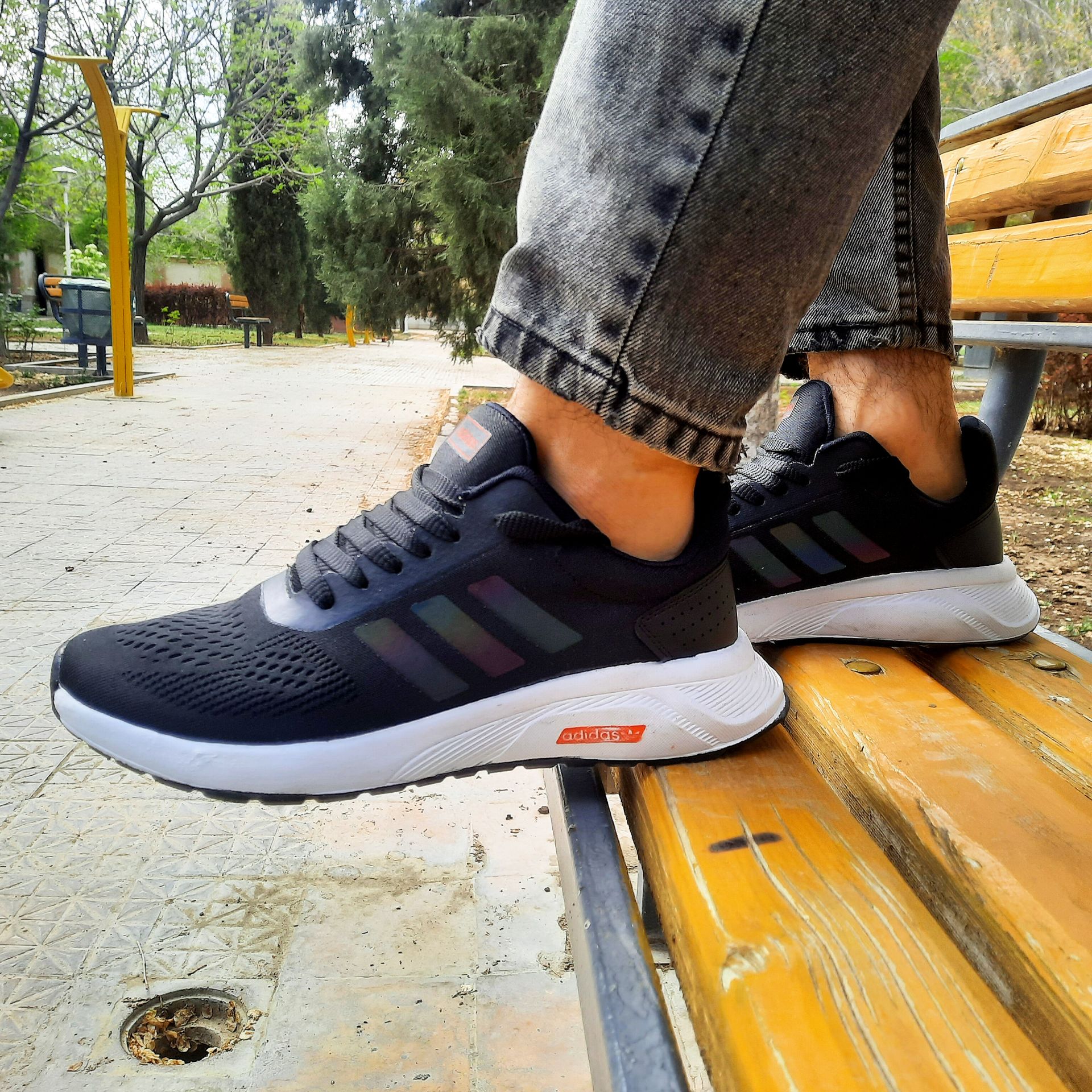 کتانی اسپرت مردانه و سایز بزرگ پا رانینگ مدل آدیداس فالکون (adidas)|سایز41-47|تنفسی|کف دوخت|مشکی-سفید — تصویر ۳