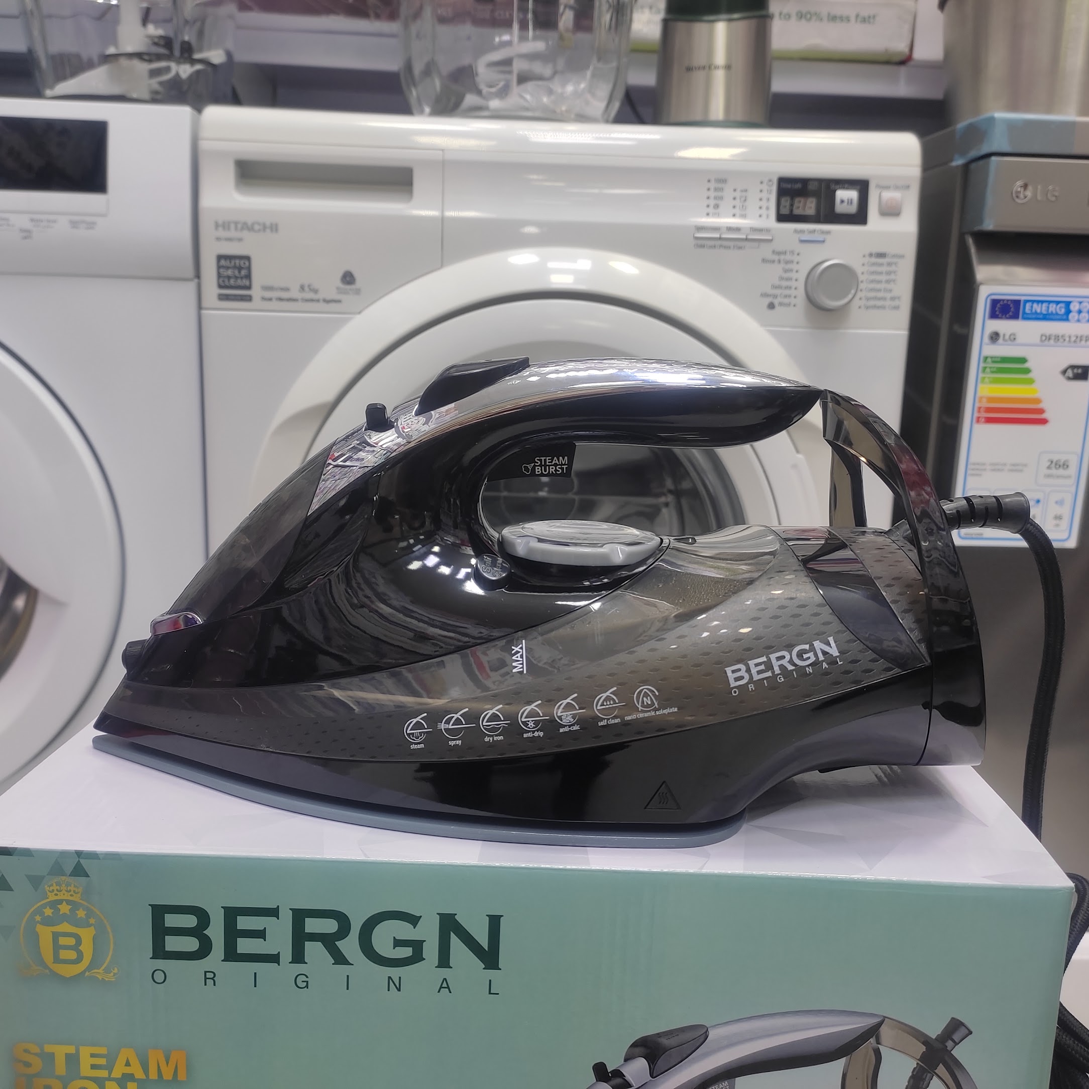 اتو بخار برگن (BERGN) 2600 وات مدل BS-2026 — تصویر ۲