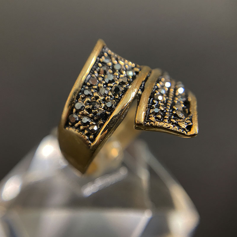 انگشتر طلاروس زنانه (کد 2321) — تصویر ۴