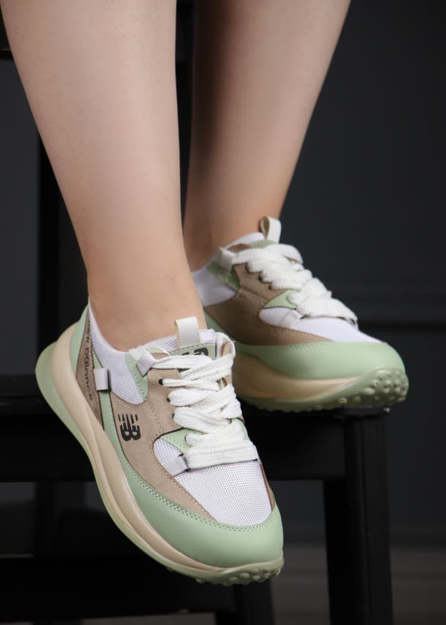 کفش زنانه نیوبالانس new balance — تصویر ۴