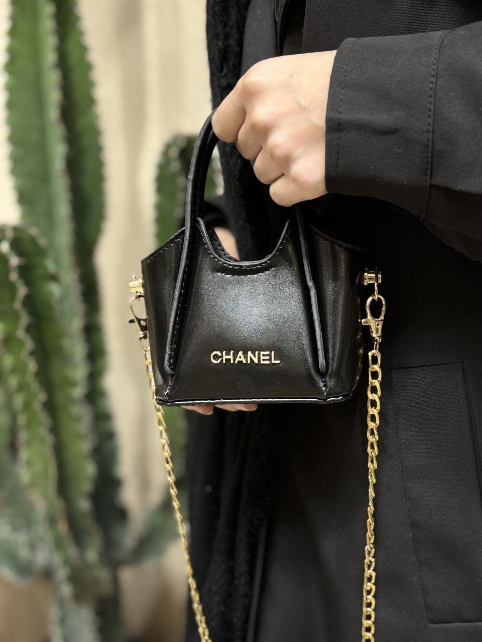 کیف دوشی دستی CHANEL مدل 472 — تصویر ۳
